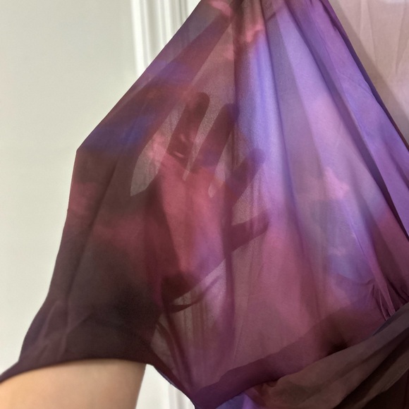 ASOS DESIGN Curve Sheer Knot Front Midi Dress - Picture 9 of 10